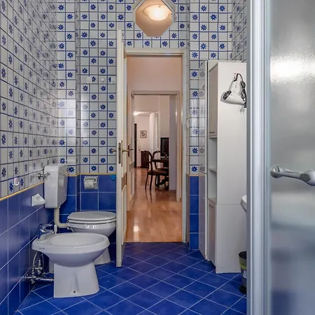 Housmart Cartoleria 8 Apartment Bologna